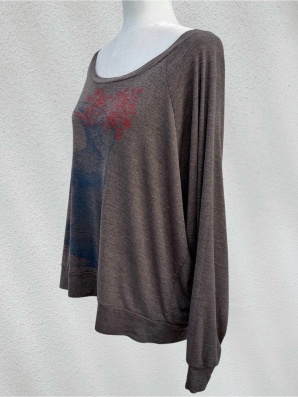 Supermaggie Elephant & Floral Heather Taupe Batwing Sleeve Graphic Knit Top, L - Picture 4 of 10